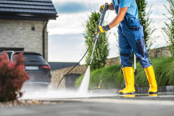 Best Spring Cleaning  in Rainbow Lakes Estates, FL